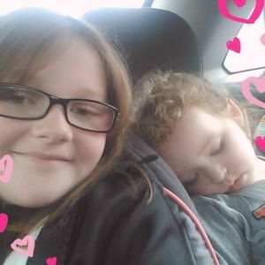 Meet your Posher, Denise